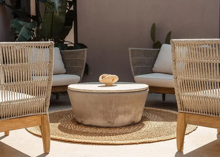 Gr - La Punta Βίλα Πλάκα